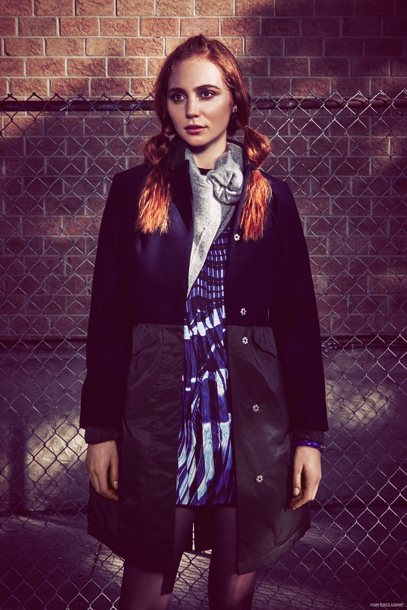 Coat Spiewak, Dress Lina Michal, Sweater 81 Hours, Earrings Luz Ortiz, Bracelet Luz Ortiz