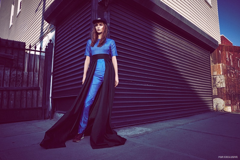 Jumpsuit Washington Roberts, Hat Maison Kitsuné, Shoes New Balance, Ring Luz Ortiz, Ring Solomeina