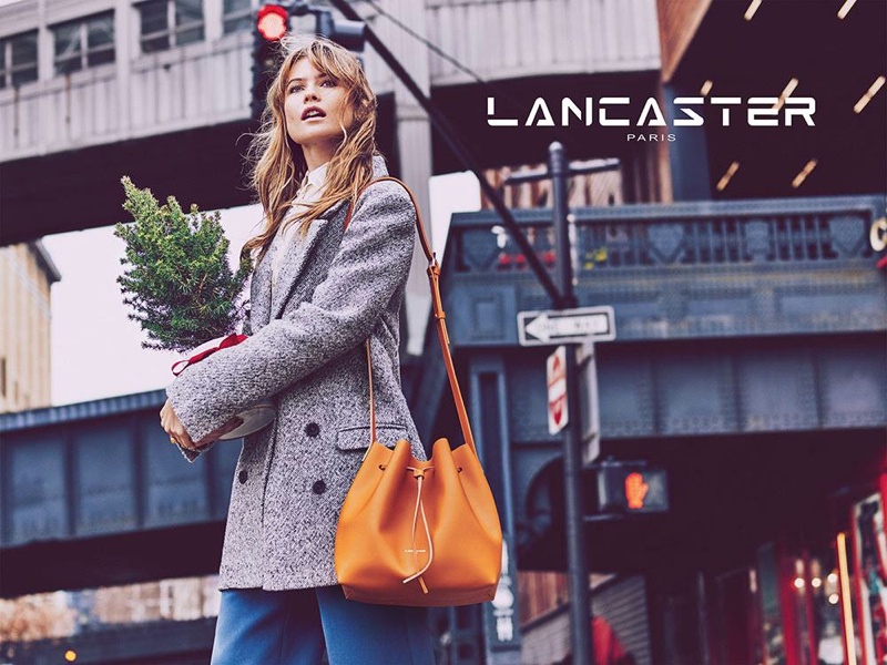 Behati-Prinsloo-Lancaster-Christmas-2015-Campaign03