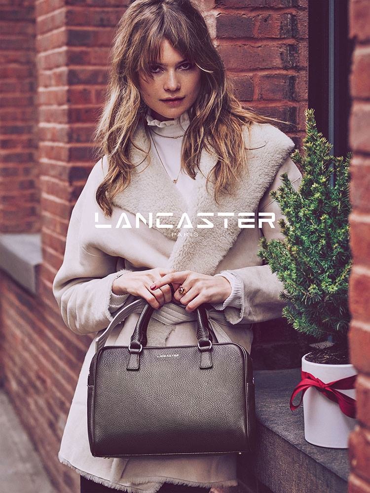 Behati-Prinsloo-Lancaster-Christmas-2015-Campaign04