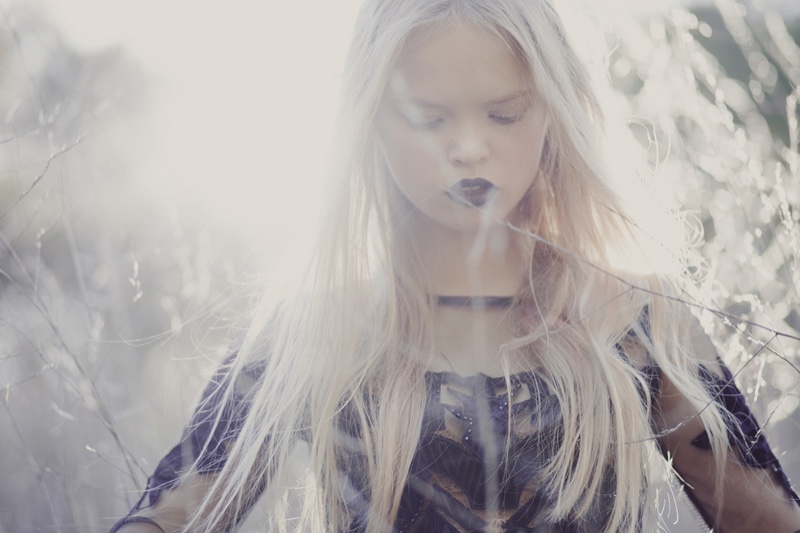 Planet-Blue-Halloween-Nymph-Lookbook-2015-04