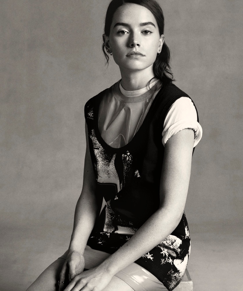 Daisy-Ridley-Interview-Magazine-November-2015-Photoshoot04