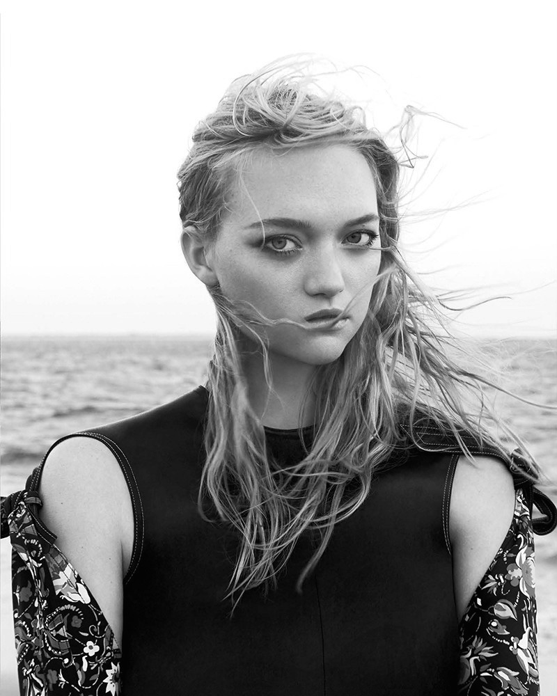 Gemma-Ward-V-Magazine-Winter-2015-Photoshoot5