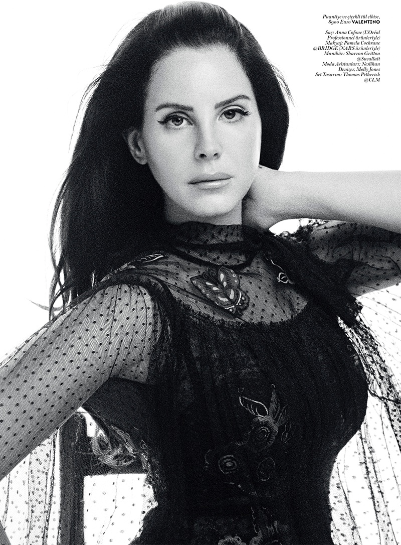 Lana Del Rey Goes Bombshell for Vogue Turkey Feature 