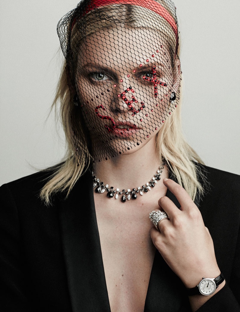 Aline-Weber-Rabat-Magazine-Jewelry-Winter-2015-Cover-Pictures09