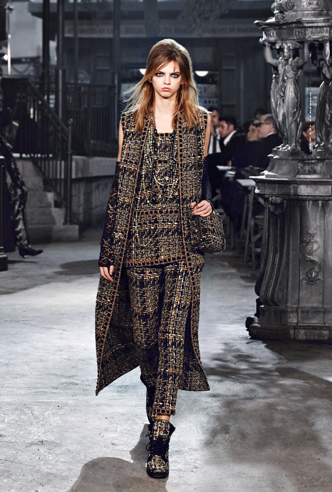 Znalezione obrazy dla zapytania chanel pre fall 2016