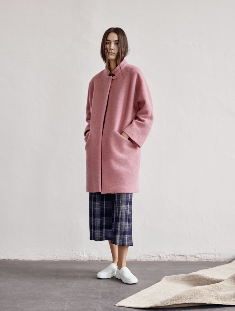 The Spanish fashion brand spotlights casual wardrobe essentials for the winter months