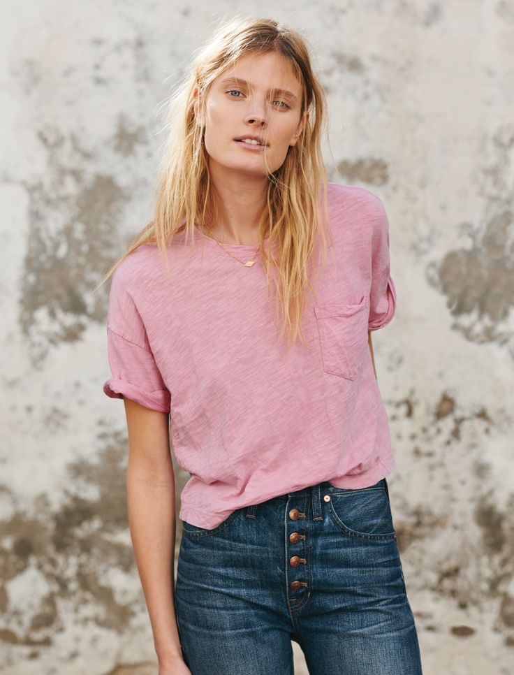 Madewell Garment-Dyed Pocket Tee, Flat Diamond Necklace and Rivet & Thread Boyjean