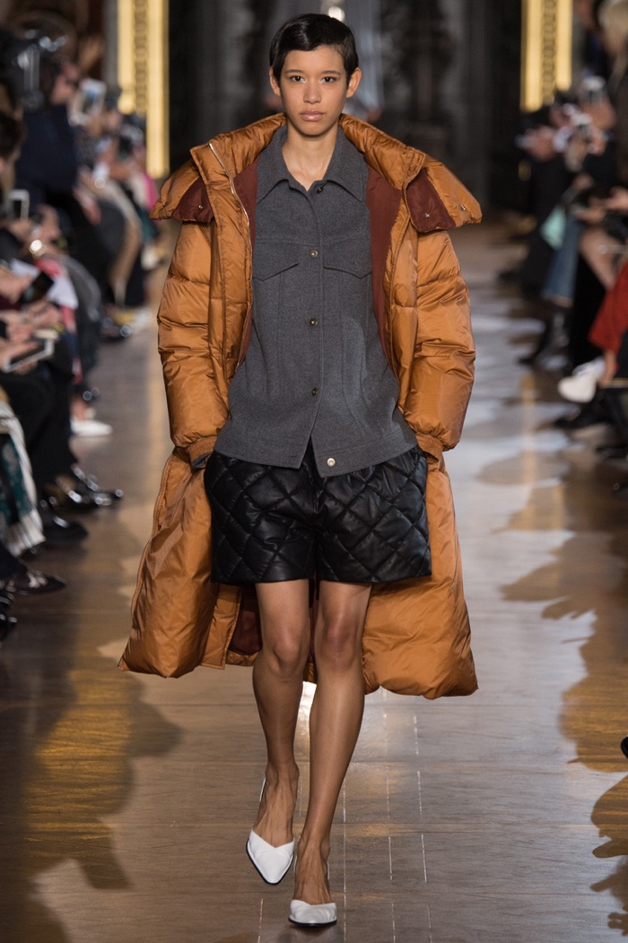 fashion stella mccartney unveils skin free paris week fashion stella mccartney unveils skin free paris week