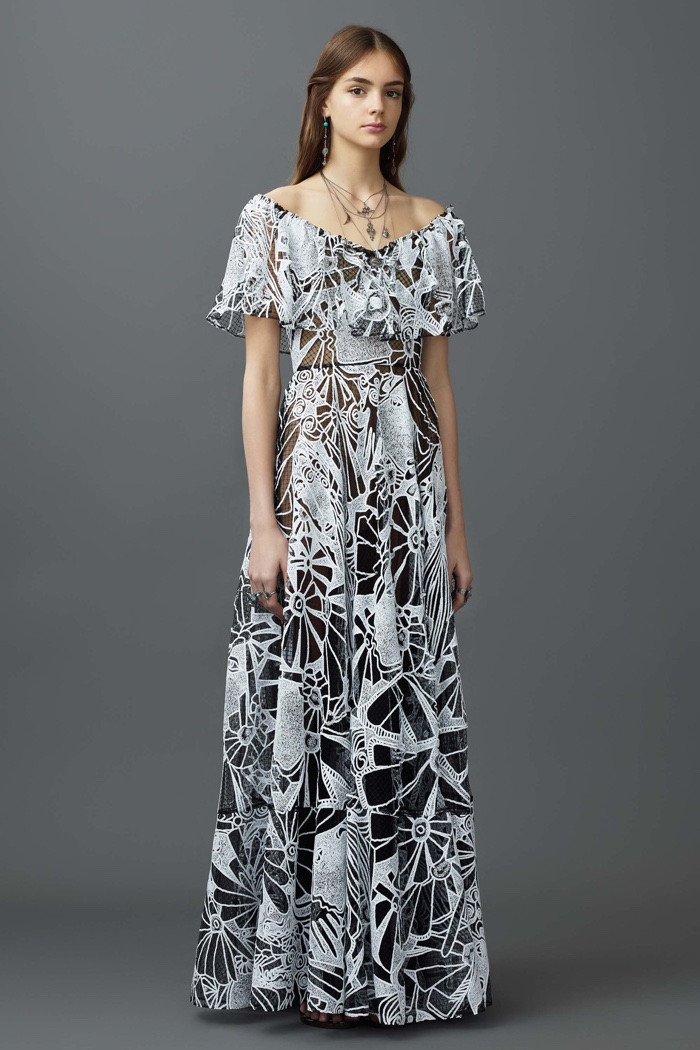 Valentino Resort 2017: Off-the-shoulder gown with patterned detail