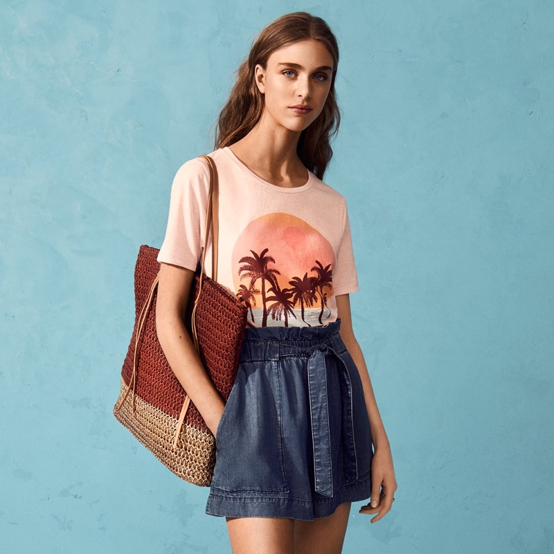 H&M Jersey Top, Lyocell Denim Shorts and Straw Shopper Bag