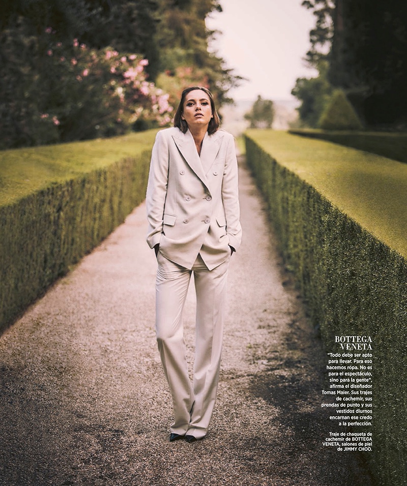 Karmen Pedaru suits up in Bottega Veneta jacket and trousers