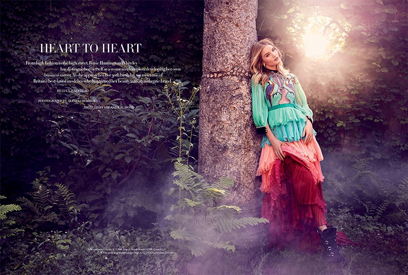 Rosie Huntington-Whiteley models Gucci dress with tiered ruffles