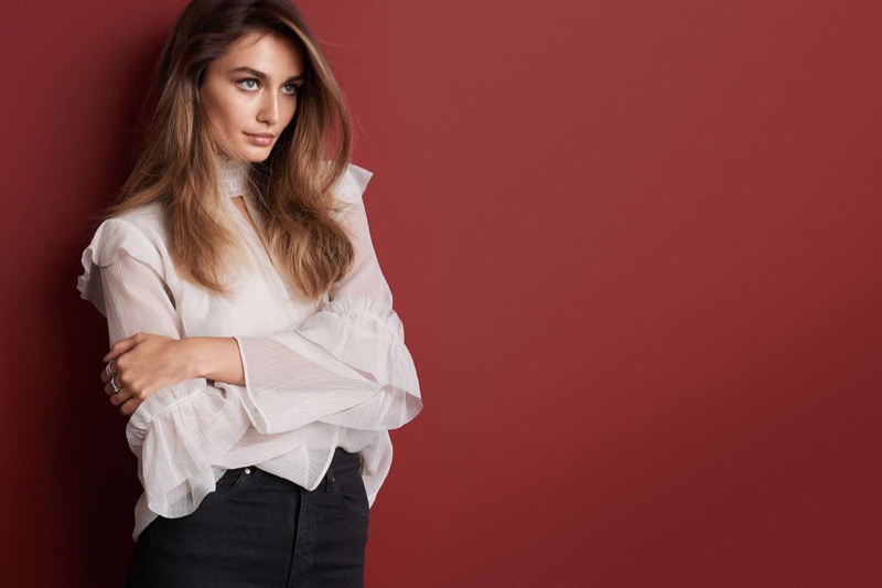 H&M Crinkled Flounced Blouse and Shaping Skinny High Jeans