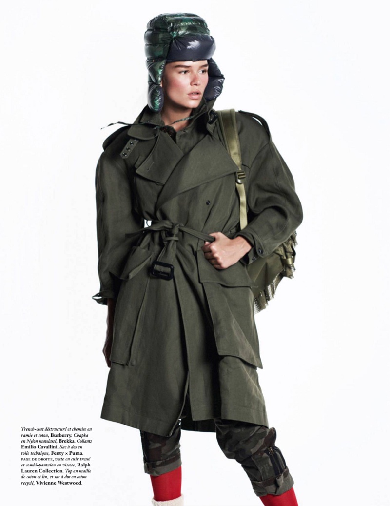 Anna Ewers strikes a pose in Burberry trench coat