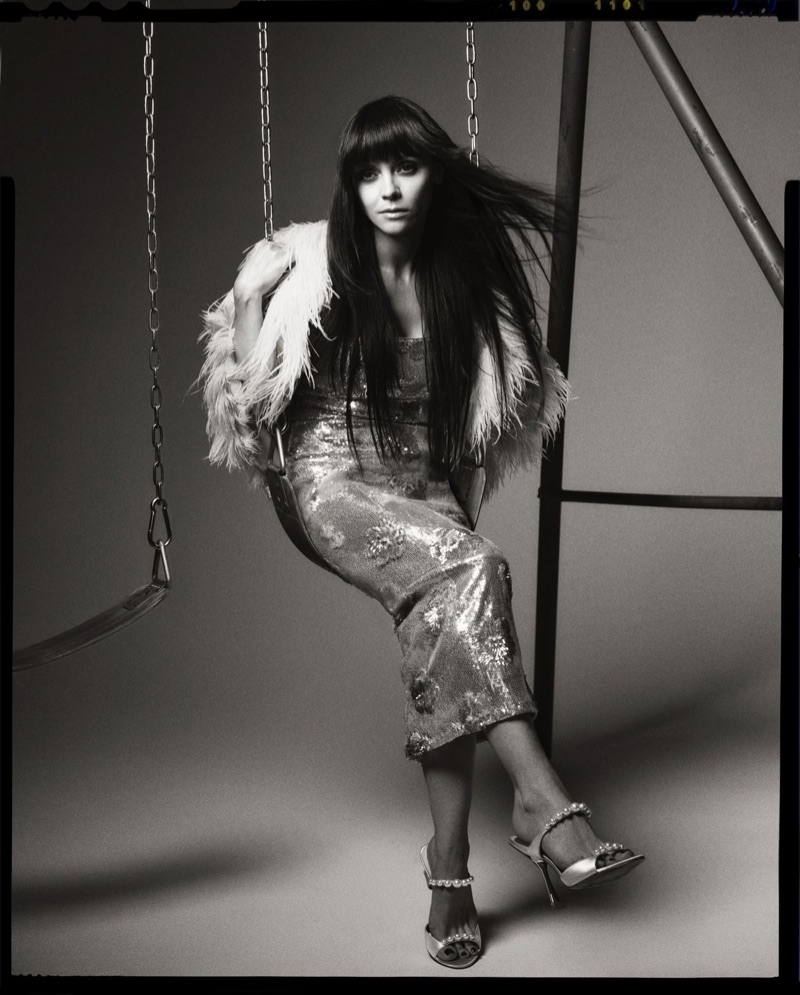 Christina ricci betsey johnson fall 2025 campaign05