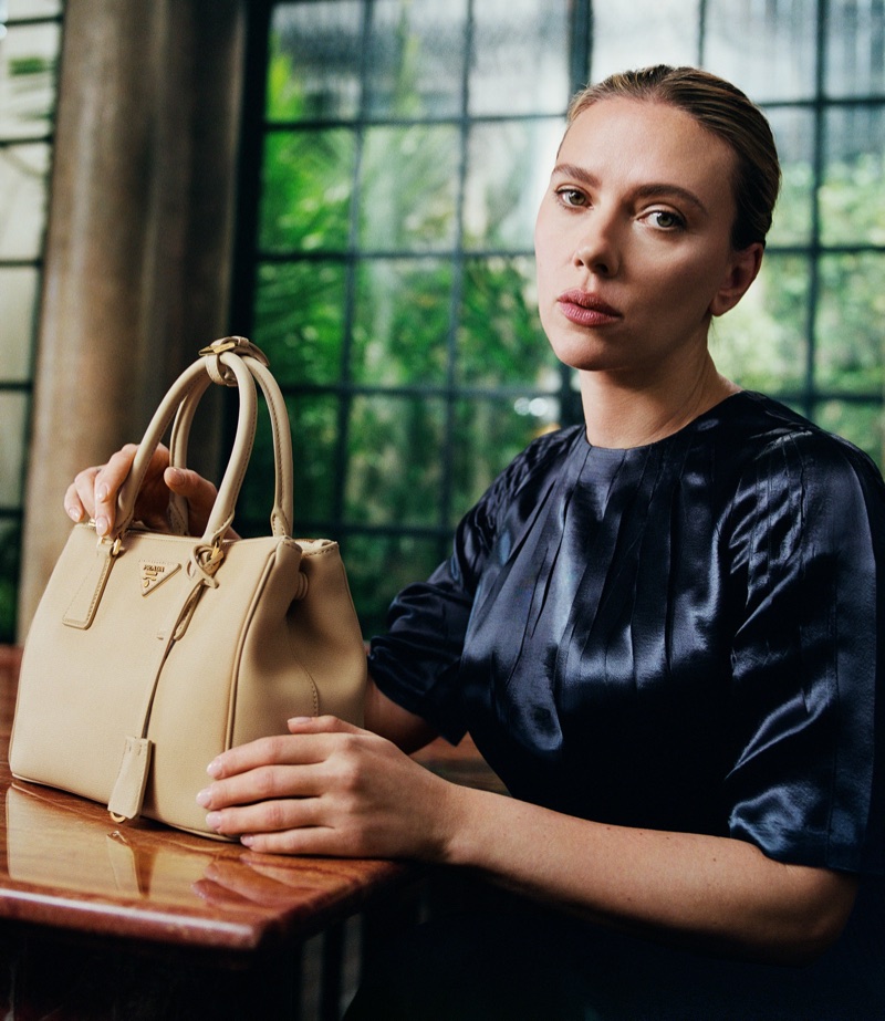Scarlett johansson prada galleria ritual ad03