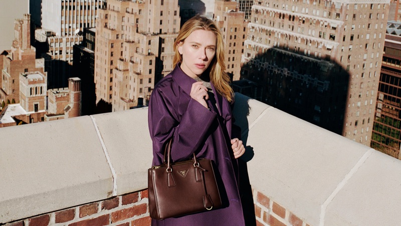 Scarlett johansson prada galleria ritual ad04