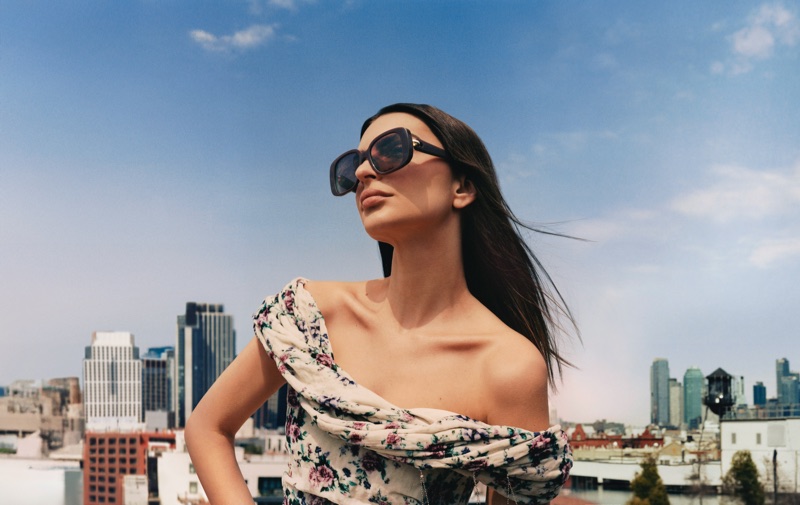 Emily ratajkowski tory burch eyewear 2025 ad04