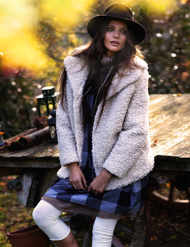Michelle McCallum by Zoltan Tombor for Grazia Italy