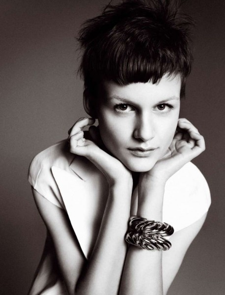 Nina Porter by Txema Yeste for Harper's Bazaar Spain February 2011 Nina Porter by Txema Yeste for Harper's Bazaar Spain February 2011
