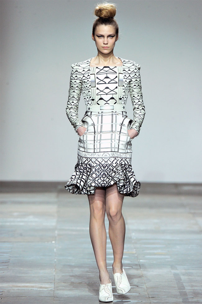 Mary Katrantzou Fall 2012 | London Fashion Week | Fashion Gone Rogue