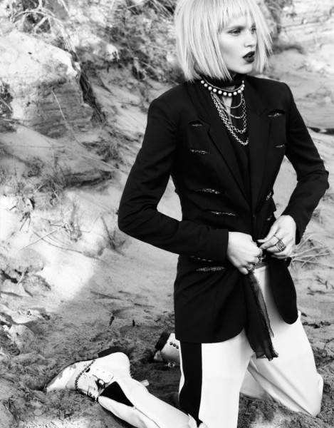 Valeria Dmitrienko by Ceen Wahren for Vogue Taiwan Valeria Dmitrienko by Ceen Wahren for Vogue Taiwan