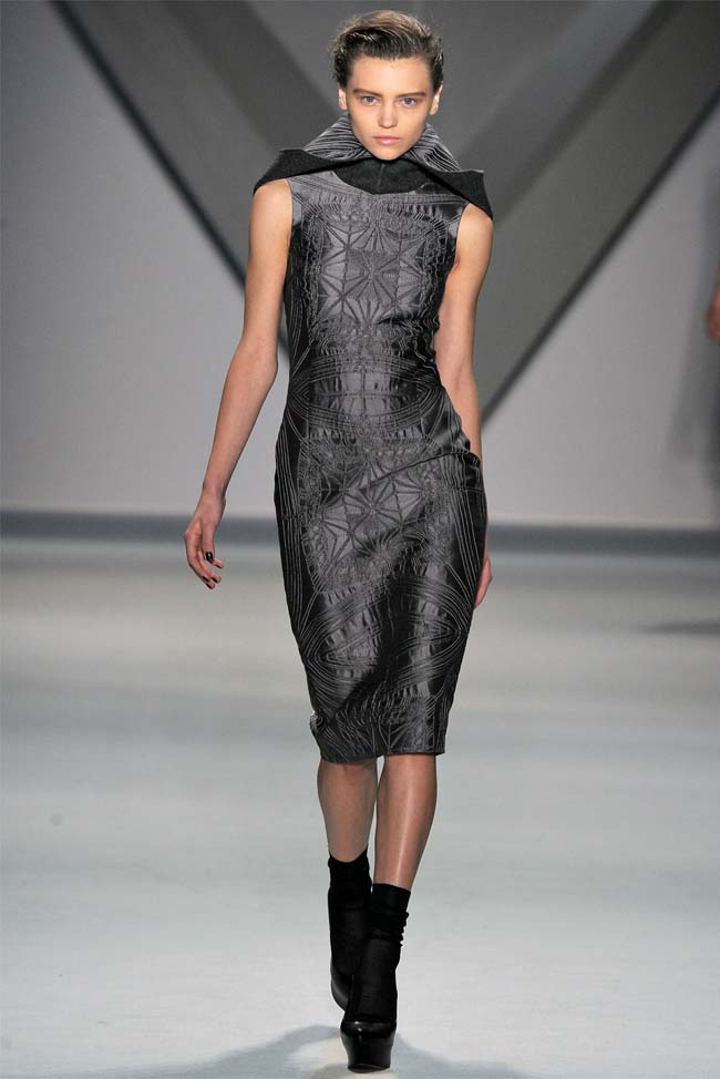 Vera Wang Fall 2012 | New York Fashion Week