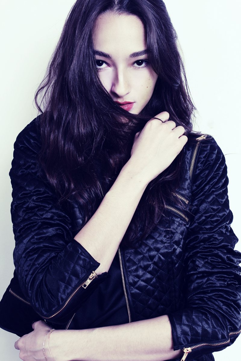 Portrait | Bruna Tenorio by Jonathan Wolpert