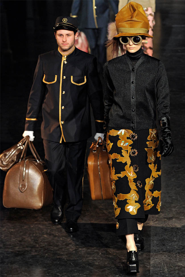 Louis Vuitton Fall 2012 | Paris Fashion Week | Fashion Gone Rogue