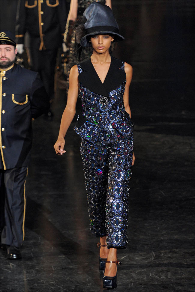 Louis Vuitton Fall 2012  Paris Fashion Week – Fashion Gone Rogue