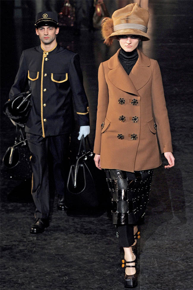 Louis Vuitton Fall 2012  Paris Fashion Week – Fashion Gone Rogue