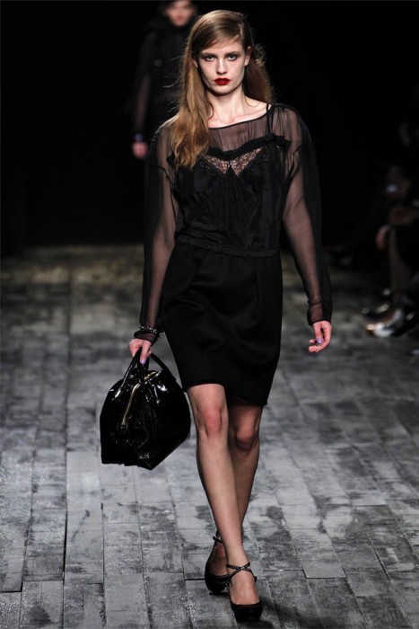 Nina ricci1