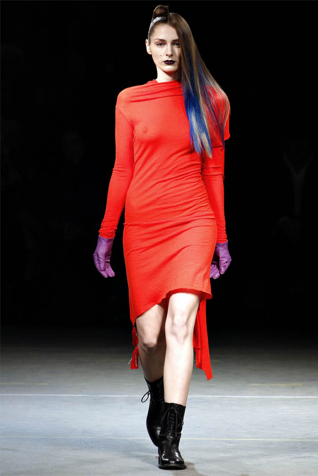 Yohji Yamamoto Fall 2012 | Paris Fashion Week