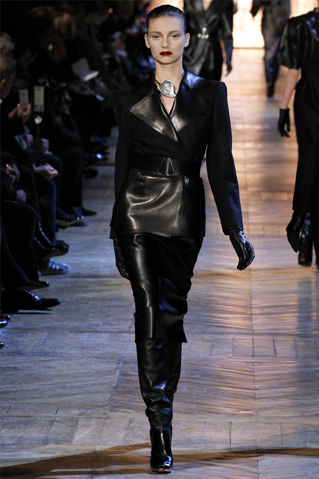 Yves Saint Laurent Fall 2012 | Paris Fashion Week