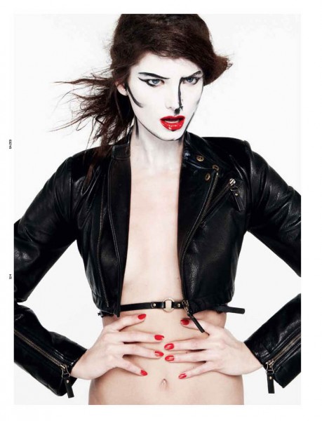 Ava Smith, Codie Young & Madison Headrick Are Drawn Together for Dazed & Confused's June Issue Ava Smith, Codie Young & Madison Headrick Are Drawn Together for Dazed & Confused's June Issue