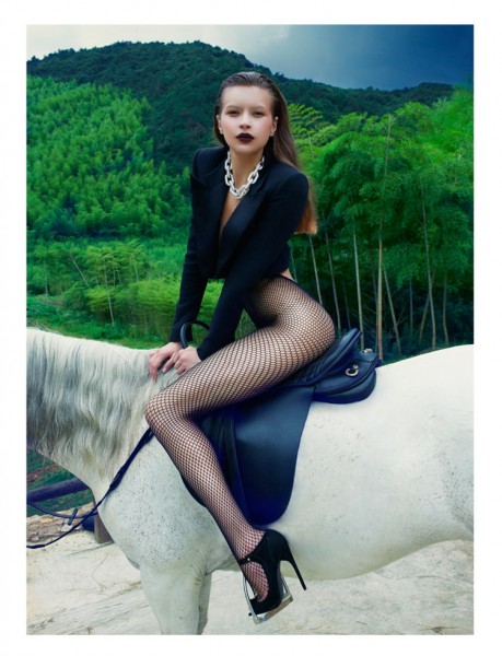 Dasha Lets Her Body Talk for Modern Weekly China by JMN Dasha Lets Her Body Talk for Modern Weekly China by JMN