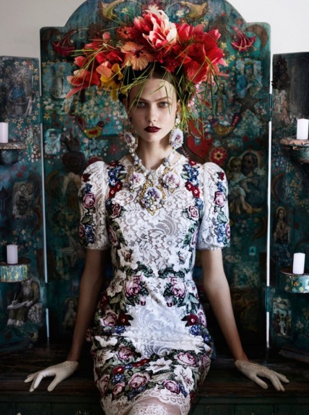 Karlie Kloss Heads to Brazil for Vogue US July 2012, Lensed by Mario Testino Karlie Kloss Heads to Brazil for Vogue US July 2012, Lensed by Mario Testino
