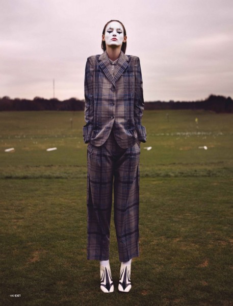Paul Empson Lenses Franziska Müller on the Green for Exit Magazine's Summer 2012 Issue Paul Empson Lenses Franziska Müller on the Green for Exit Magazine's Summer 2012 Issue