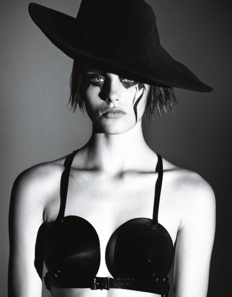 Madison Headrick Dons All Black for Vision China September 2012, Lensed by Seiji Fujimori Madison Headrick Dons All Black for Vision China September 2012, Lensed by Seiji Fujimori