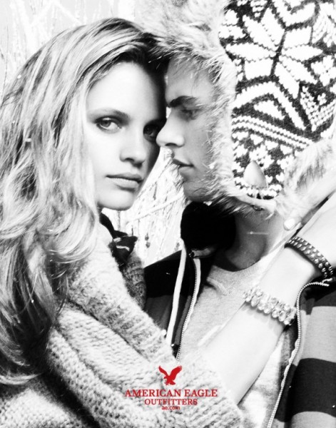 American Eagle Holiday 2010 Campaign | Ieva Laguna & Regina Feoktistova by Nagi Sakai American Eagle Holiday 2010 Campaign | Ieva Laguna & Regina Feoktistova by Nagi Sakai