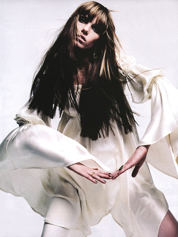 Morning Beauty | Angela Lindvall by Patrick Demarchelier