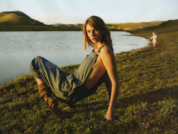 Angela Lindvall by Yelena Yemchuk in Big Country | Elle US May 2010