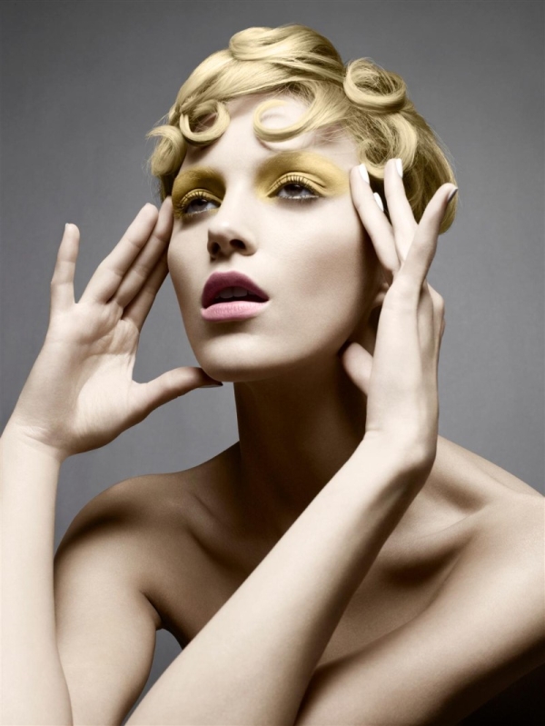 Morning Beauty | Anja Rubik by Sølve Sundsbø