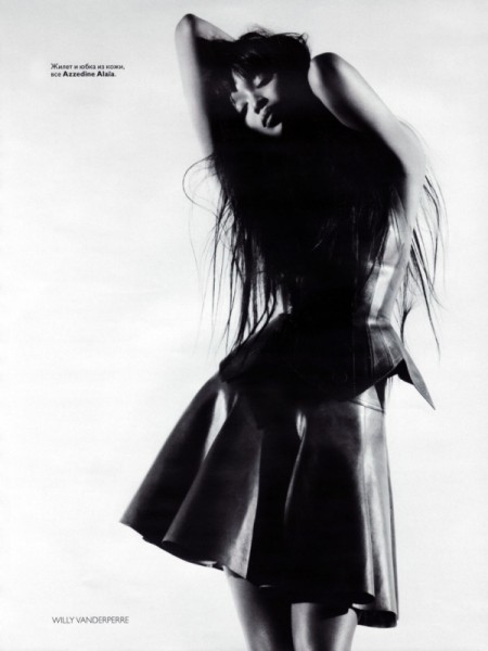 Naomi Campbell by Willy Vanderperre | Vogue Russia April 2010 Naomi Campbell by Willy Vanderperre | Vogue Russia April 2010