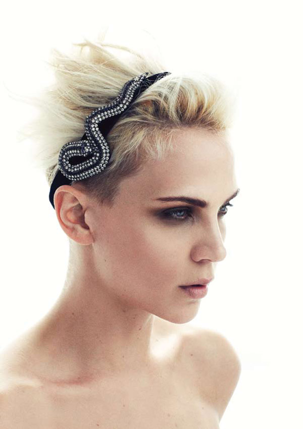 Jennifer Behr Fall 2010 Lookboook | Mollie Gondie by Benny Horne