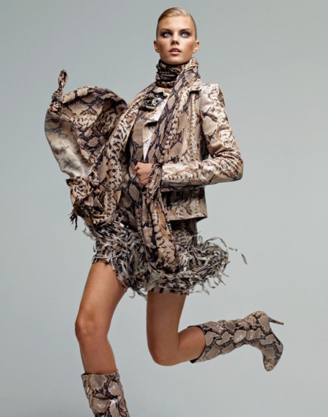 Blumarine Fall 2010 Campaign | Maryna Linchuk by Patrick Demarchelier Blumarine Fall 2010 Campaign | Maryna Linchuk by Patrick Demarchelier