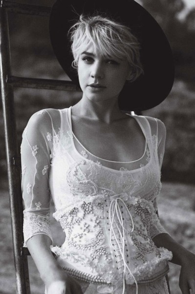 Carey Mulligan for Vogue US October 2010 by Peter Lindbergh Carey Mulligan for Vogue US October 2010 by Peter Lindbergh