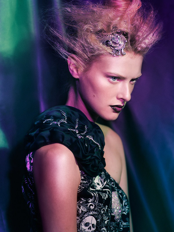 Maggie Weinheimer by Mikael Wardhana in Clash of Hues