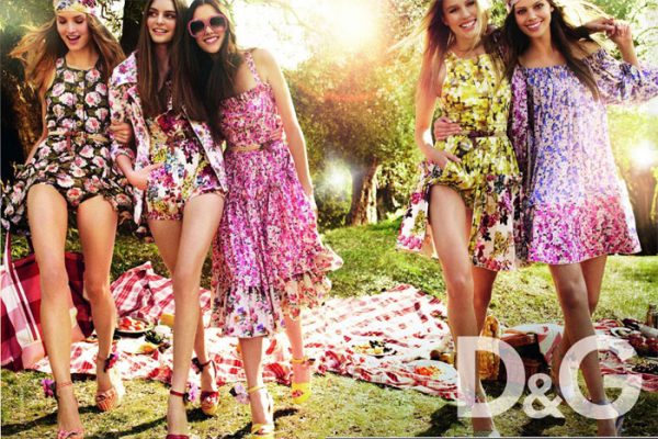 D&G Spring 2011 Campaign Preview | Julia, Keke & Maria by Mario Testino D&G Spring 2011 Campaign Preview | Julia, Keke & Maria by Mario Testino